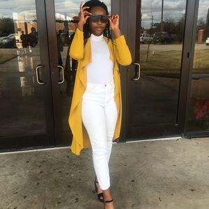 Long yellow jacket !